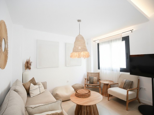 3 Bedrooms Townhouse in Estepona