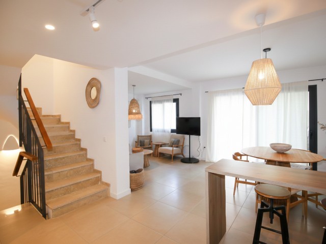 3 Bedrooms Townhouse in Estepona
