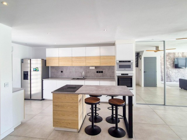 Maison mitoyenne avec 5 Chambres  à La Cala de Mijas