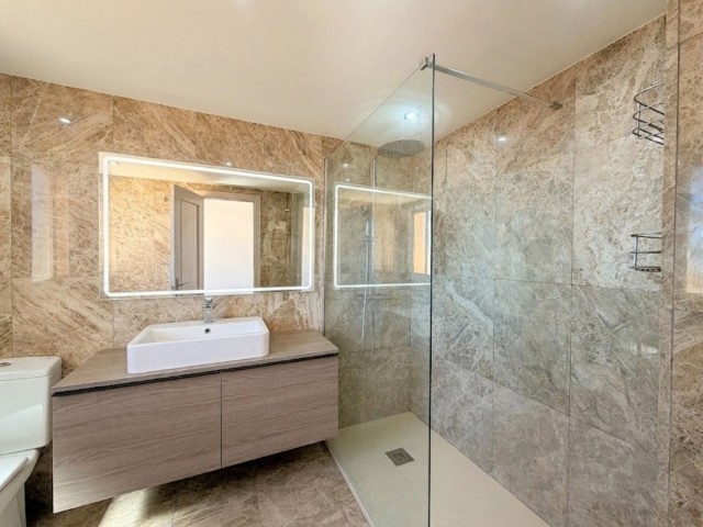 3 Bedrooms Townhouse in Estepona