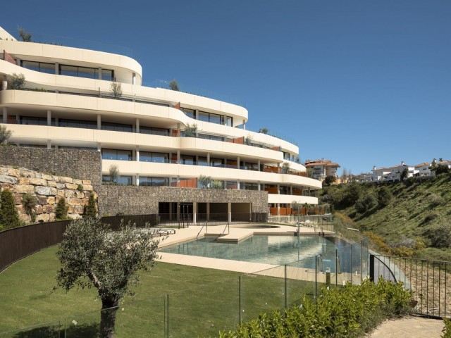 2 Bedrooms Apartment in Fuengirola