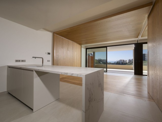 2 Bedrooms Apartment in Fuengirola