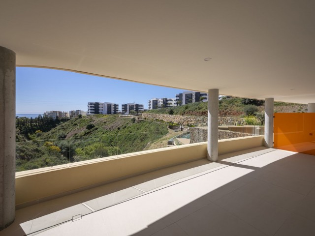 2 Bedrooms Apartment in Fuengirola