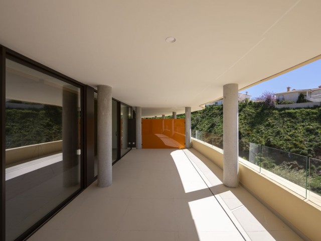 2 Bedrooms Apartment in Fuengirola