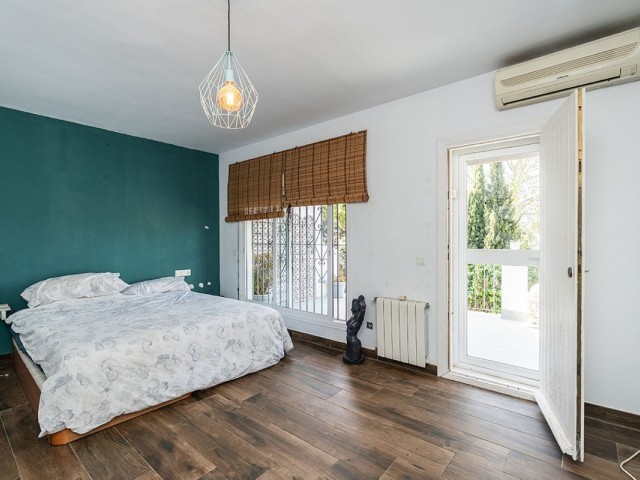 Villa avec 6 Chambres  à Río Real