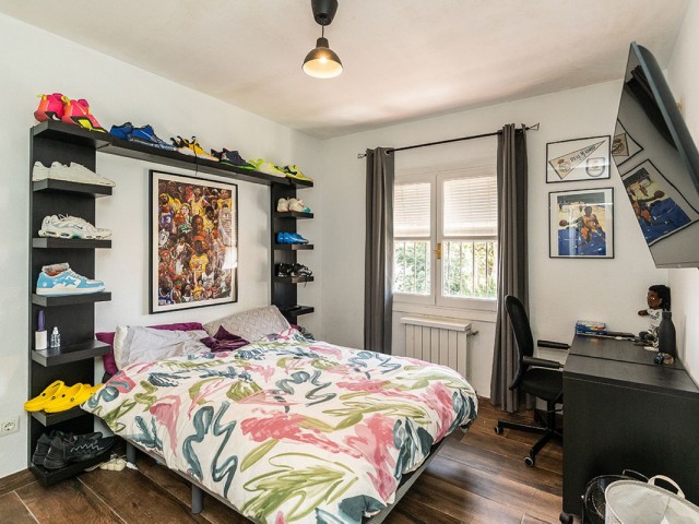 Villa avec 6 Chambres  à Río Real