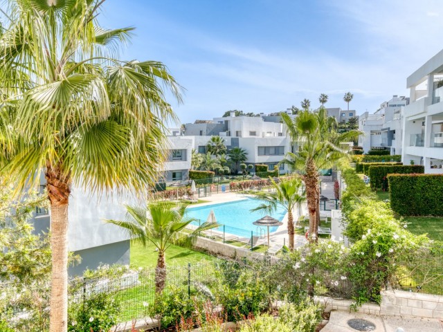2 Makuuhuoneen Huoneisto Estepona