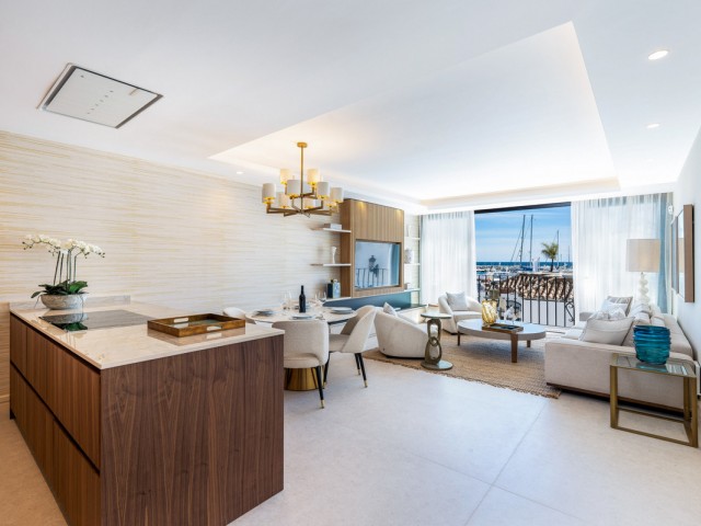 2 Bedrooms Apartment in Puerto Banús