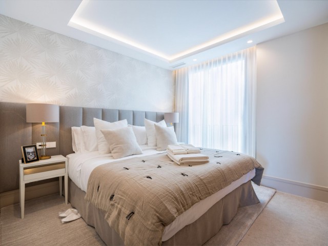 2 Bedrooms Apartment in Puerto Banús