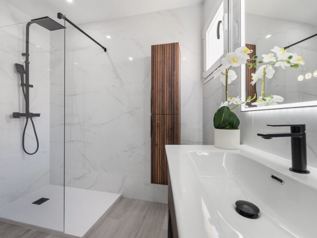 3 Bedrooms Apartment in Nueva Andalucía