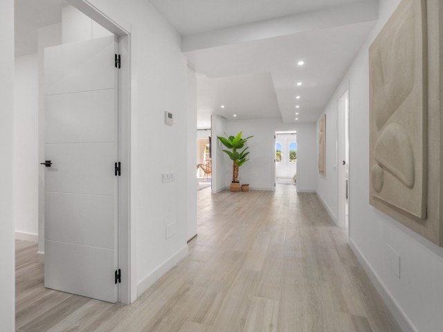 3 Bedrooms Apartment in Nueva Andalucía