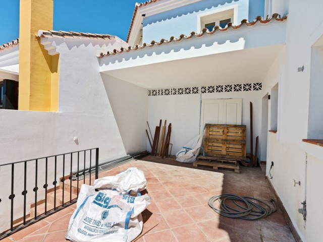 4 Bedrooms Townhouse in Benahavís