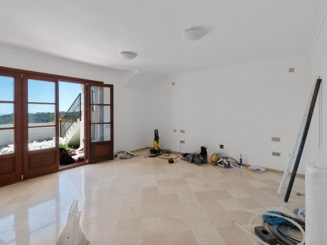 4 Bedrooms Townhouse in Benahavís