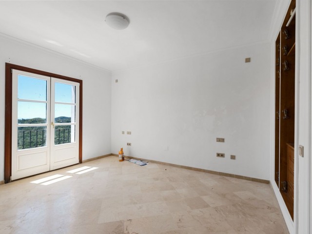 4 Bedrooms Townhouse in Benahavís