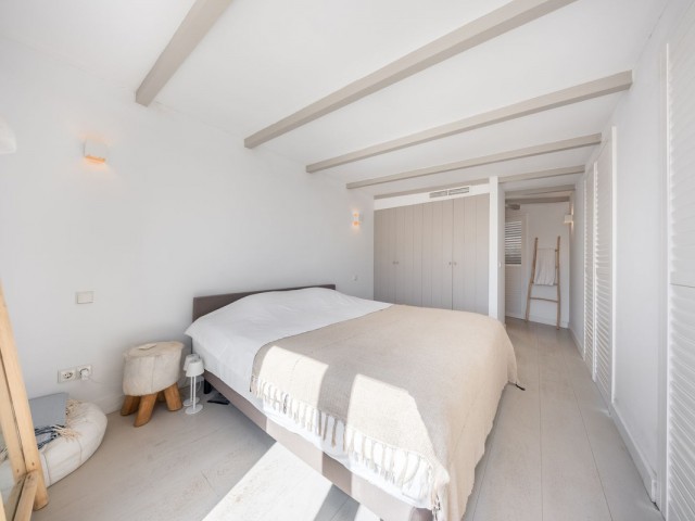 Apartamento con 2 Dormitorios  en Marbella