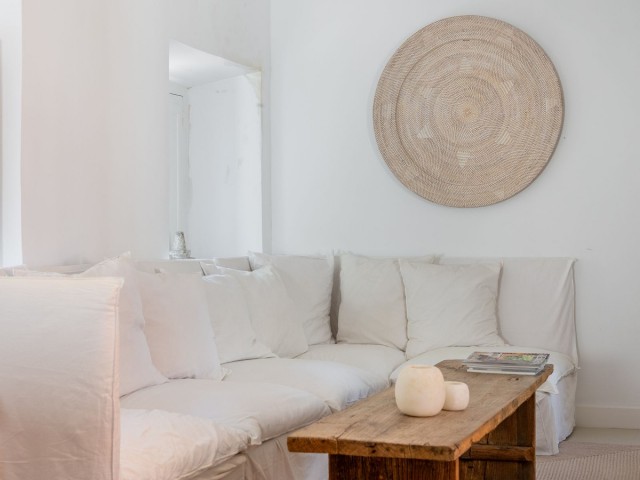 Apartamento con 2 Dormitorios  en Marbella