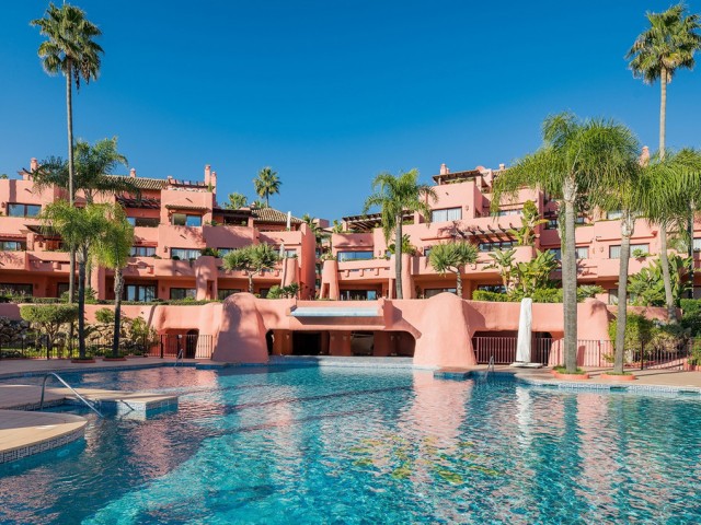 3 Makuuhuoneen Huoneisto Estepona