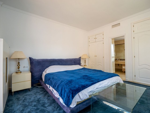 2 Bedrooms Townhouse in Nueva Andalucía