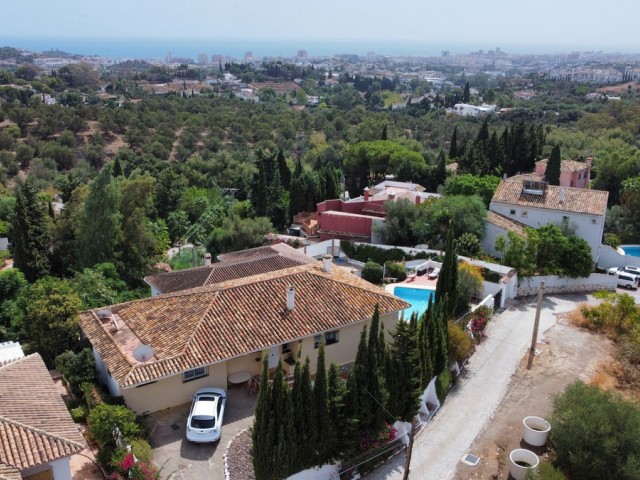 6 Makuuhuoneen Huvila Mijas