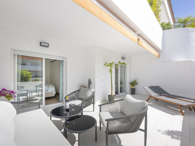 Apartment, The Golden Mile, R5127265