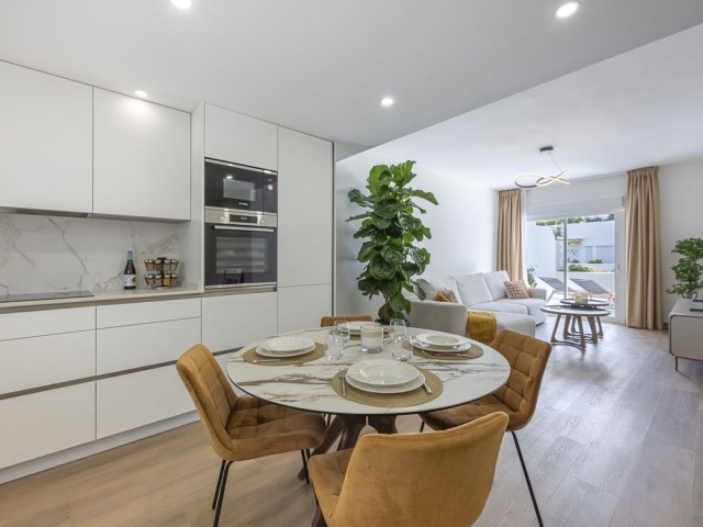 Apartment, The Golden Mile, R5127265