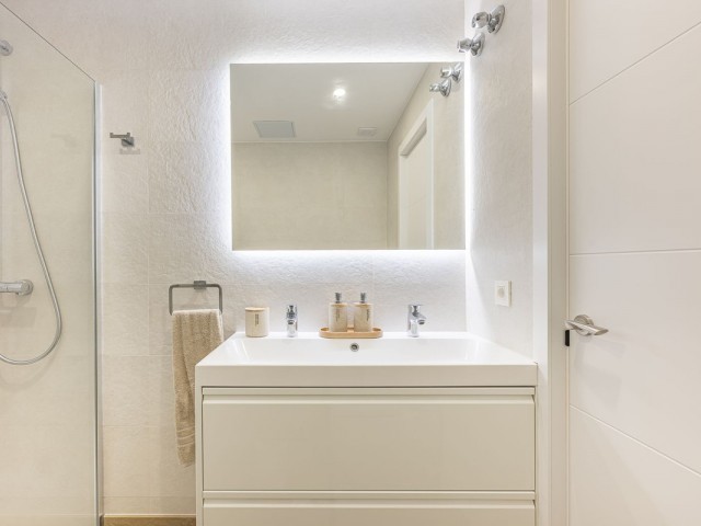 1 Bedrooms Apartment in The Golden Mile