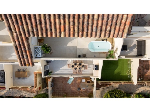 3 Bedrooms Townhouse in Nueva Andalucía