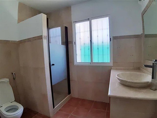 3 Schlafzimmer Villa in Nueva Andalucía