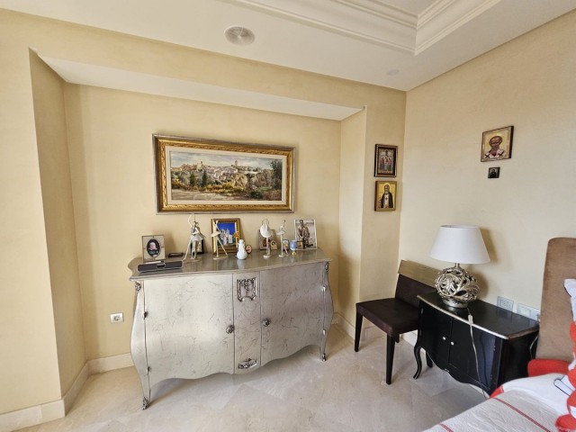 3 Bedrooms Apartment in Estepona