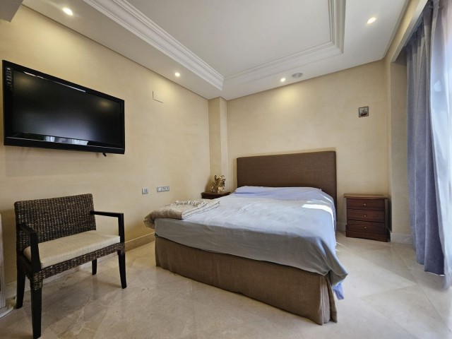 3 Bedrooms Apartment in Estepona