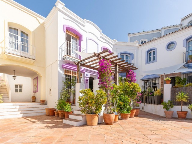 Townhouse, Benahavis, R5155417
