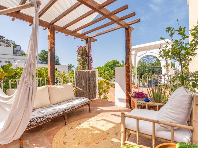 Townhouse, Benahavis, R5155417