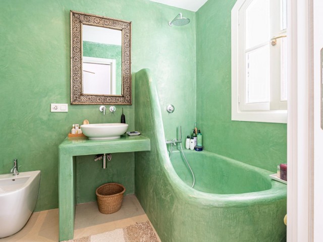 2 Bedrooms Townhouse in Benahavís