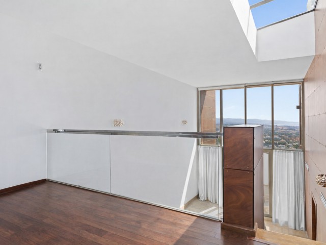 3 Bedrooms Townhouse in Benahavís