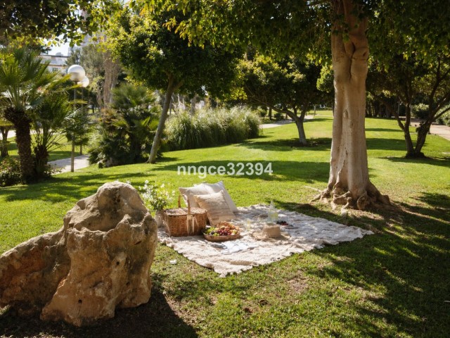 3 Bedrooms Apartment in Estepona