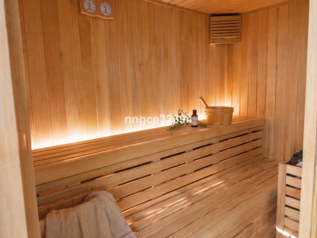 3 Bedrooms Apartment in Estepona