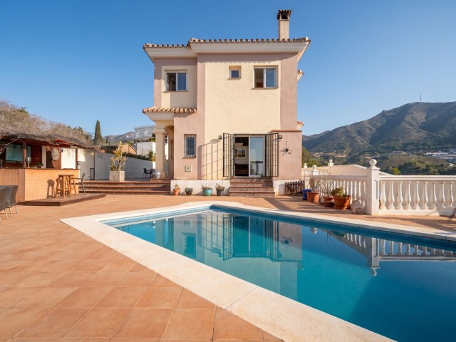 Villa, Torreblanca
