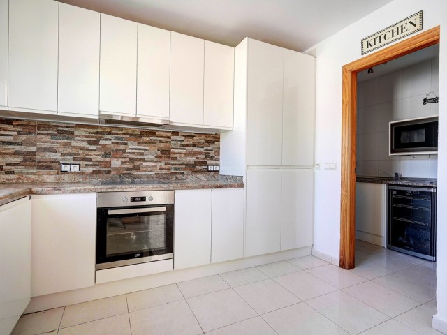 Villa con 4 Dormitorios  en Torreblanca