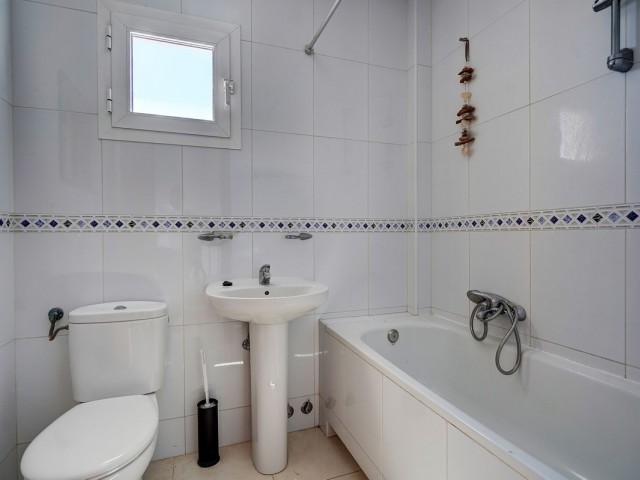 Villa con 4 Dormitorios  en Torreblanca