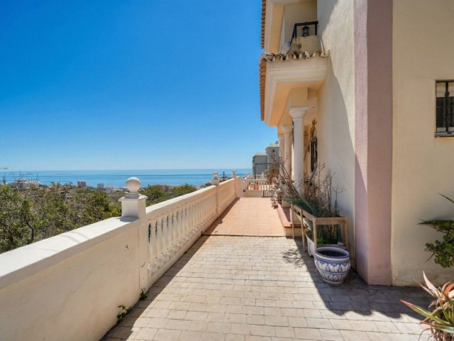 Villa con 4 Dormitorios  en Torreblanca