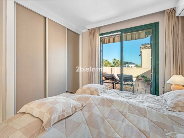 3 Bedrooms Apartment in Elviria