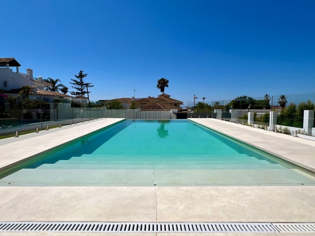 6 Schlafzimmer Villa in Elviria