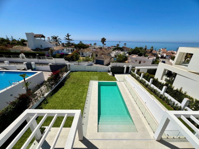6 Schlafzimmer Villa in Elviria