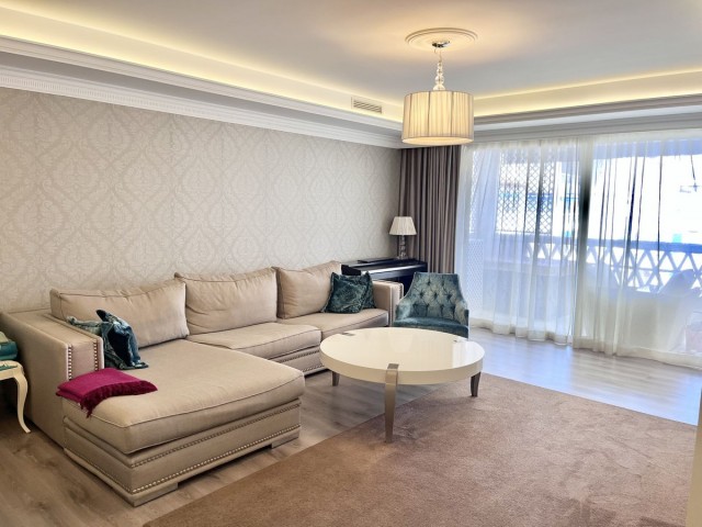 2 Bedrooms Apartment in Puerto Banús