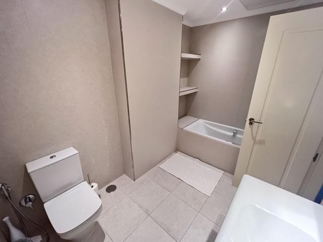 2 Bedrooms Apartment in Puerto Banús