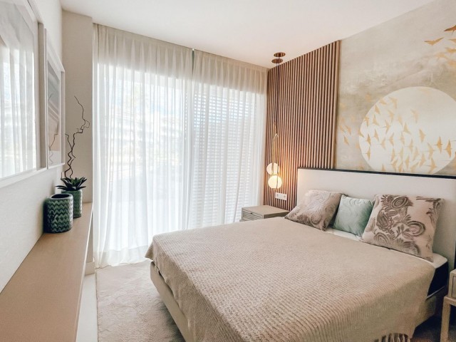 Appartement avec 3 Chambres  à Estepona