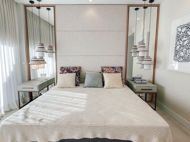 Appartement avec 3 Chambres  à Estepona