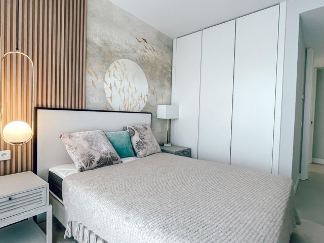 Appartement avec 3 Chambres  à Estepona