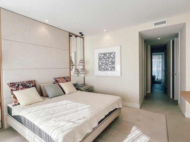 Appartement avec 3 Chambres  à Estepona