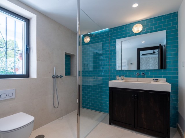 7 Schlafzimmer Villa in Guadalmina Baja